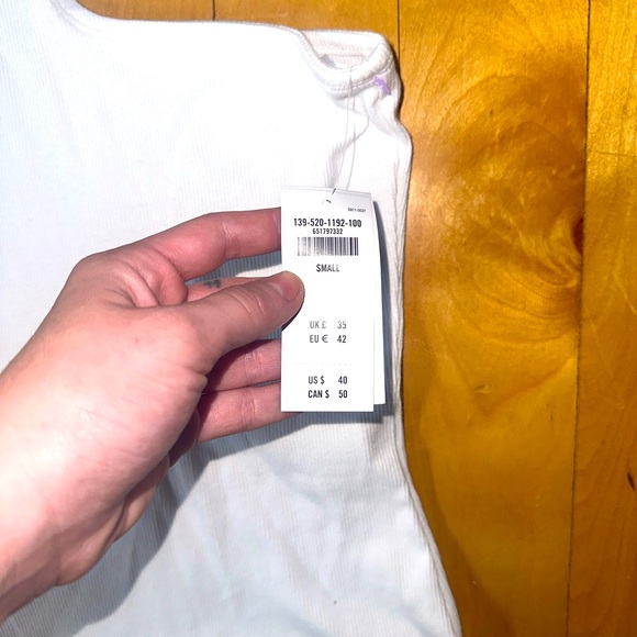 NWT Abercrombie white bodysuit - Picture 4 of 4